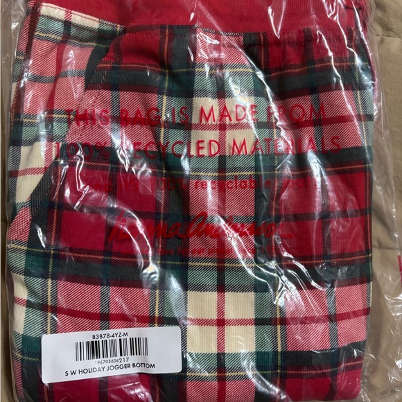Hanna Andersson Women’s Plaid Pajama Bottoms - Red and Green - Picture 2 of 3